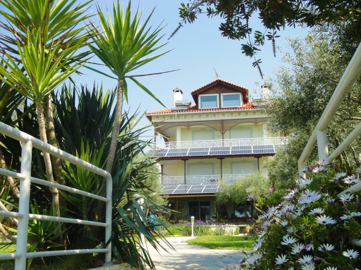 Villa Di Costa Nea Skioni Exterior photo